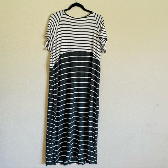 New Daisy island maxi t shirt dress L gray black white striped stretch casual - Picture 7 of 12